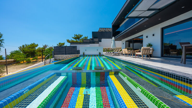 Antalya Kalkan İslamlar Mevkii 4 Kişilik Korunaklı Villa Güney SFR3000-3