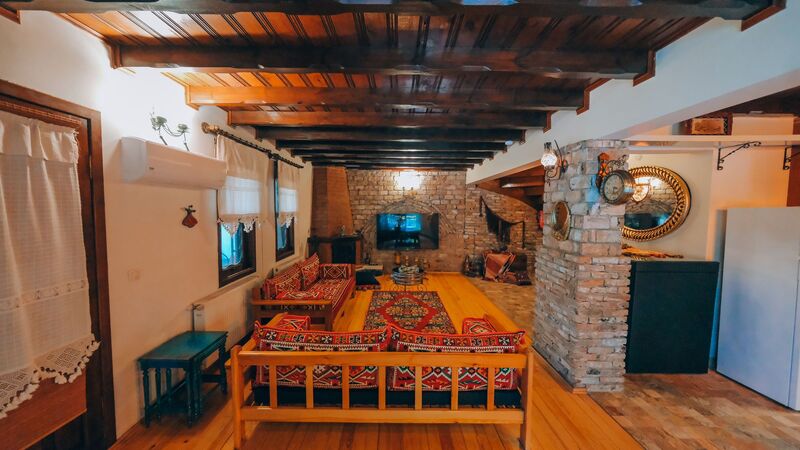 Sakarya Sapanca Göl Mevkii Ön Villa 3 Yatak Odalı SFRS3000-11