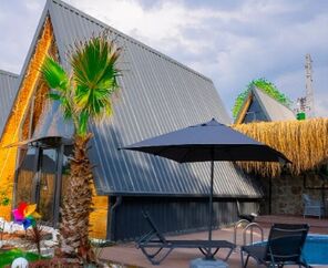 Sakarya Sapanca Uzunkum Mevkii 2 Kişilik Isıtmalı Havuzlu SFRS1000-67