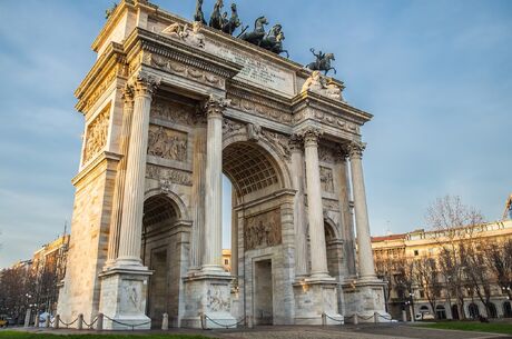 Klasik İtalya Turu (Milano Gidiş Napoli Dönüş) 5 Gece 6 Gün