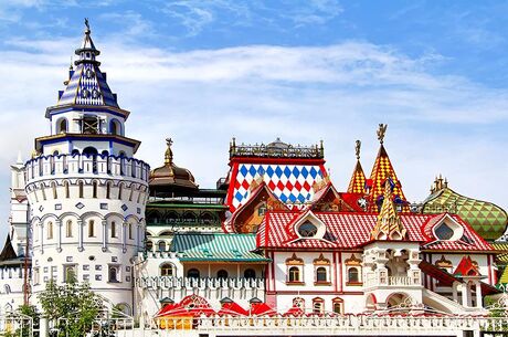 KUZEY’İN VENEDİKİ ST.PETERSBURG TURU 4 Gece 5 Gün