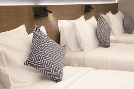 UMRE ZİYARETİ İKRAM TURİZM 02 NİSAN i0458 9 GÜN