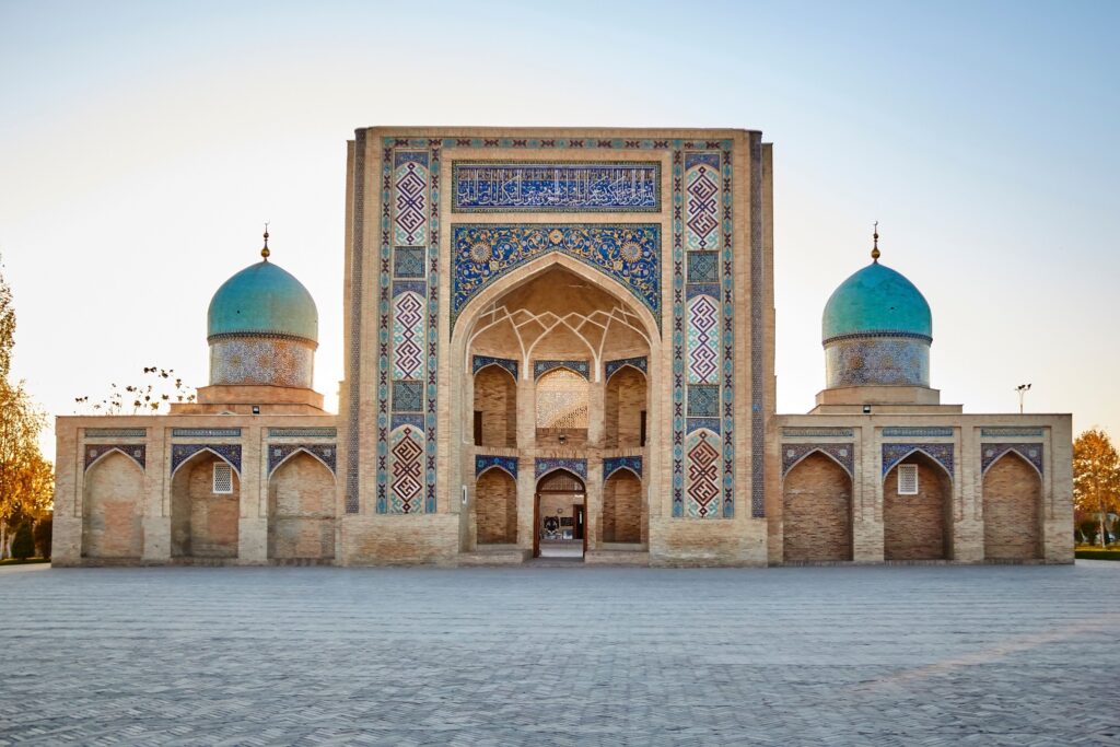 ÖZBEKİSTAN TURU (Özbekistan Havayolları ile 5 Gece 6 Gün VİZESİZ)