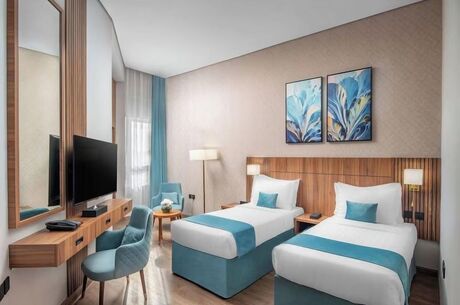 UMRE ZİYARETİ İKRAM TURİZM 12 ARALIK E1216 19 GÜN